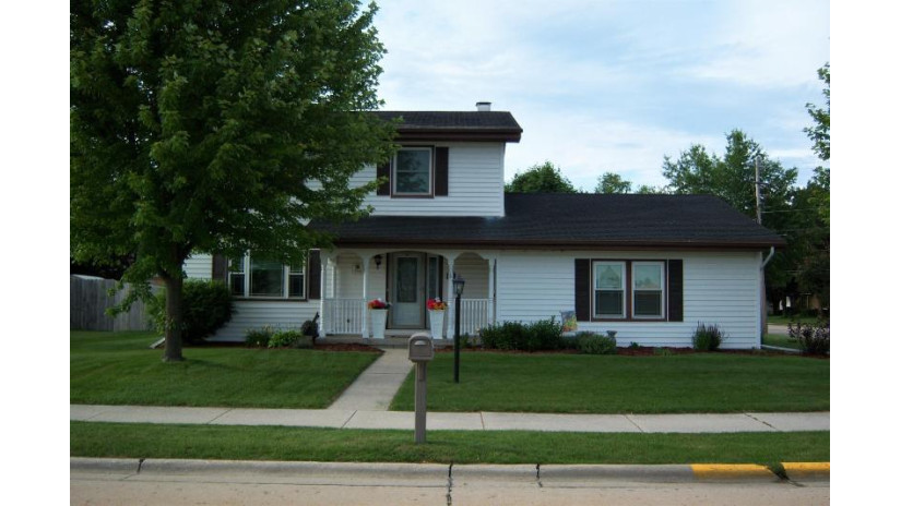 2504 36th St Two Rivers, WI 54241 by RE/MAX Port Cities Realtors $199,900