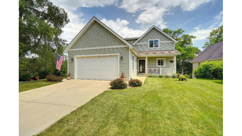 5737 Scenery Dr Waterford, WI 53185 by Legacy Realty Group LLC $635,000