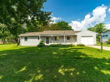 121 Mcphail Ave N, Caledonia, MN 55921