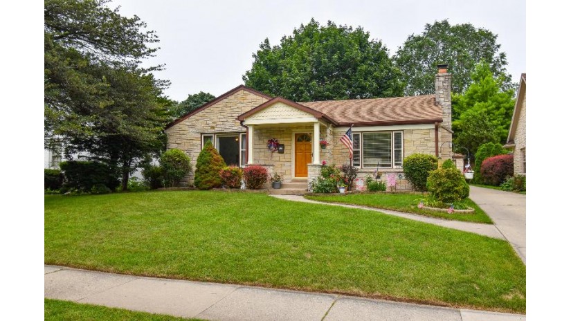 2370 Swan Blvd Wauwatosa, WI 53226 by Redefined Realty Advisors LLC $239,900