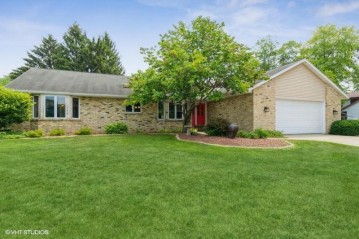 903 Sunset Ln, Horicon, WI 53032-1058