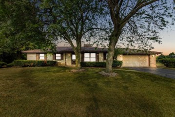 1420 Willow Rd, Mount Pleasant, WI 53177