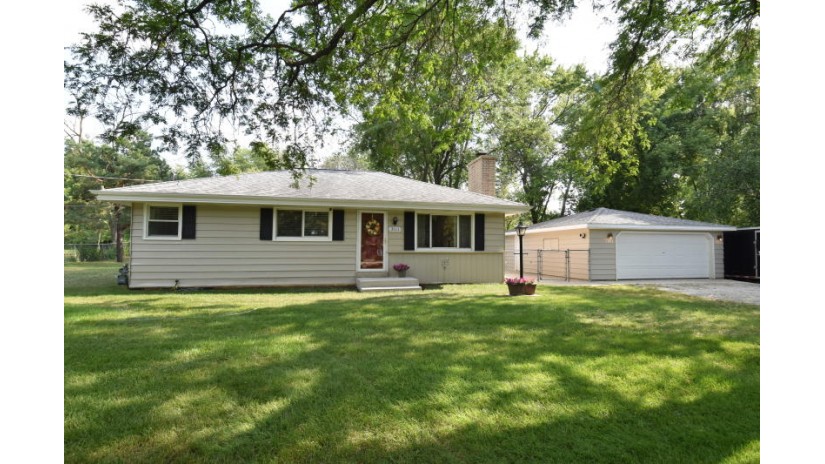 3111 W Southway Dr Franklin, WI 53132 by Shorewest Realtors $295,000