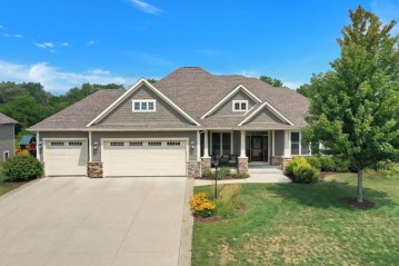 8112 Creek View Ln, Mount Pleasant, WI 53406