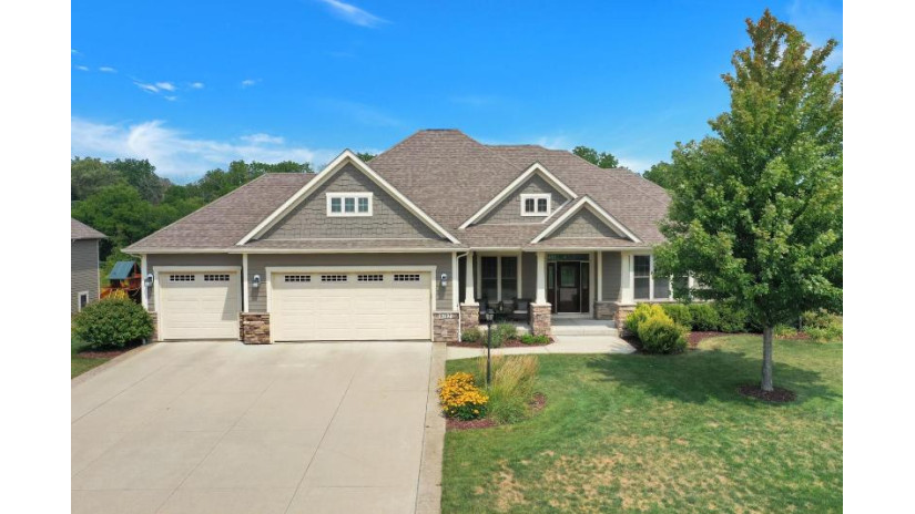 8112 Creek View Ln Mount Pleasant, WI 53406 by Joseph Scott Real Estate $559,900