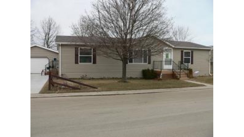 3610 Stone Dr Sheboygan, WI 53083 by Keller Williams Empower $150,000