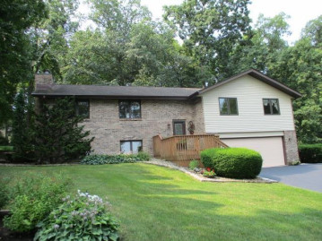 548 BAINTREE, Lake Summerset, IL 61019