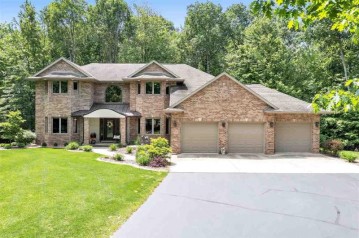 5795 Timber Haven Drive, Little Suamico, WI 54141