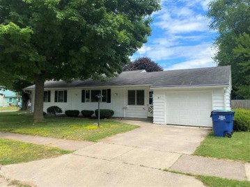 41 West Street, Clintonville, WI 54929