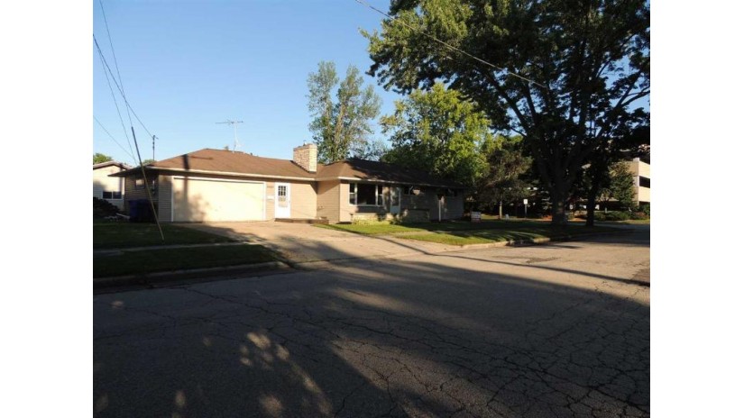 2000 N Rankin Street Appleton, WI 54911 by Keller Williams Green Bay $197,500