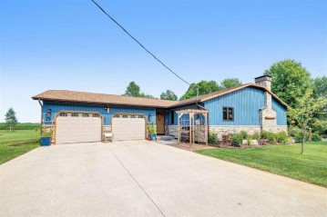1240 S State Street, Mishicot, WI 54228