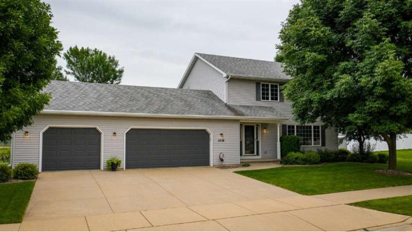 3038 White Birch Street Kaukauna, WI 54130 by Acre Realty, Ltd. $349,900