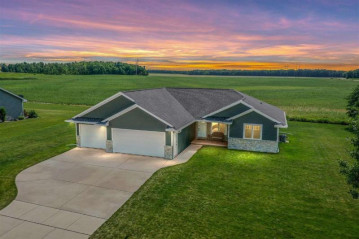 112 Golden Wheat Lane, Wrightstown, WI 54180