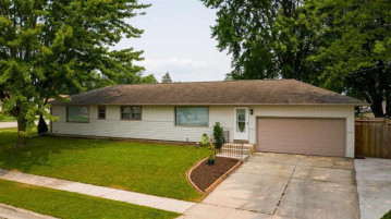 319 W Ryan Street, Brillion, WI 54110