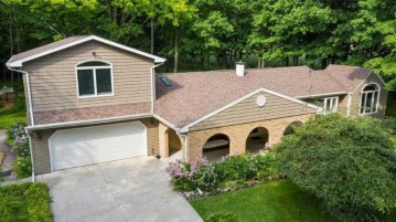 3620 Park Lane, Clayton, WI 54956