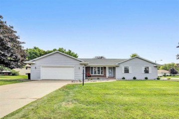 404 Melissa Court, Denmark, WI 54208