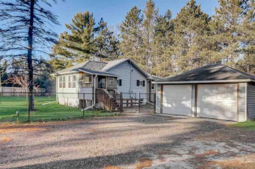 1198 Duck Creek Dr, Adams, WI 53910