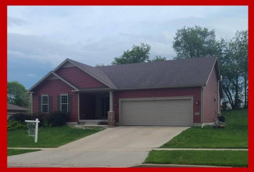 317 Skyland Way, Deerfield, WI 53531