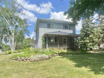 112 Seymour St, Sharon, WI 53585-9999