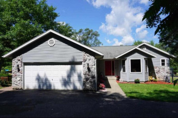 S1110A E Redstone Dr, La Valle, WI 53941