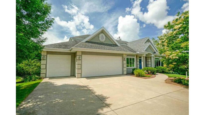 6175 Stony Hill Dr Oregon, WI 53575 by Re/Max Preferred $644,900