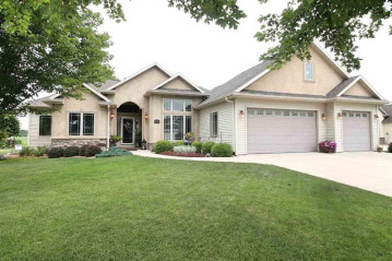 4367 Huntington Ave, Janesville, WI 53546