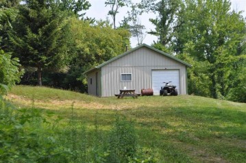 5549 Blue Ridge Rd, Arena, WI 53507