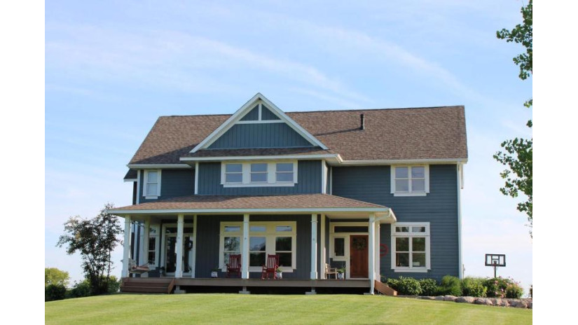 632 Perch Lake Rd Hudson, WI 54016 by Edina Realty, Inc. $698,900