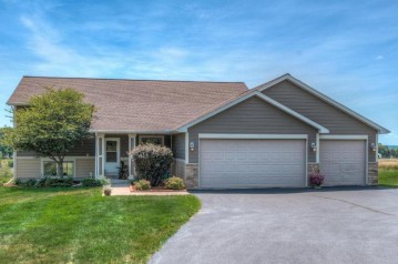 1651 72nd Ave, Hammond, WI 54015