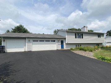 1106 East Apple Street, Spencer, WI 54479