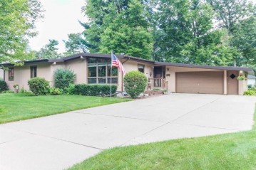 1530 4th Street, Port Edwards, WI 54469