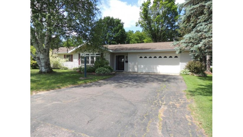 114 Elm St Antigo, WI 54409 by Cr Realty $239,000