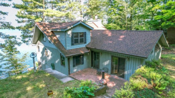 2341 Circle Dr, Lac Du Flambeau, WI 54538