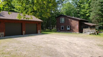 8701 Barb Rd, Woodruff, WI 54568