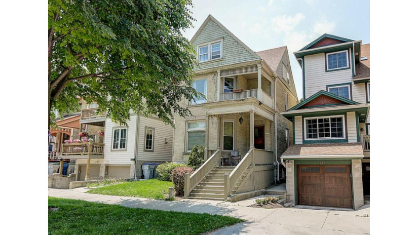 1519 N Marshall St Milwaukee, WI 53202 by First Weber Inc - Delafield $379,900