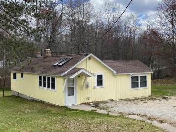 W11901 County Rd C, Silver Cliff, WI 54104