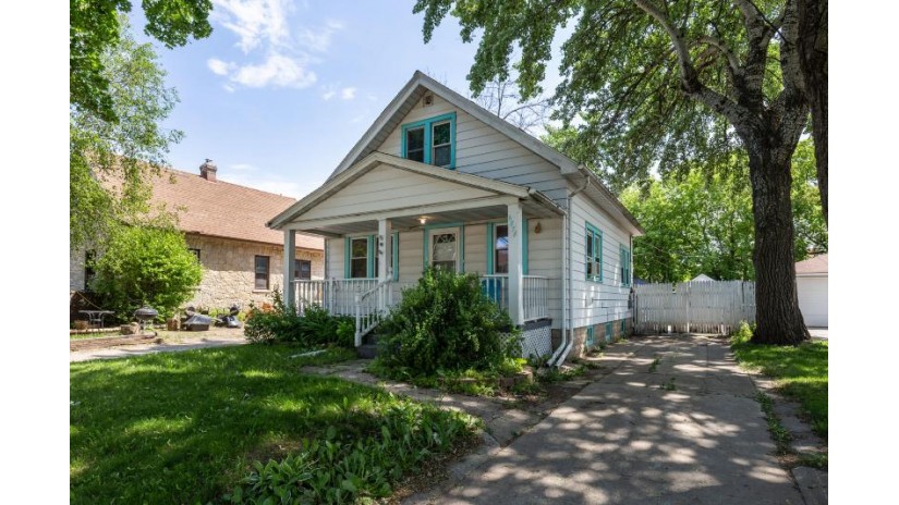 6878 N 42nd St Milwaukee, WI 53209 by Keller Williams Realty-Milwaukee North Shore $124,900