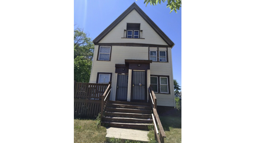 2619 N 23rd St 2621 Milwaukee, WI 53206 by Shorewest Realtors $80,000