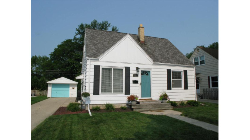 3411 N 95th St Milwaukee, WI 53222 by Homegate Direct Realty $169,000