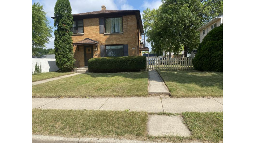 10126 W Montana Ave West Allis, WI 53227 by Real Estate Redevelopment Group $249,000