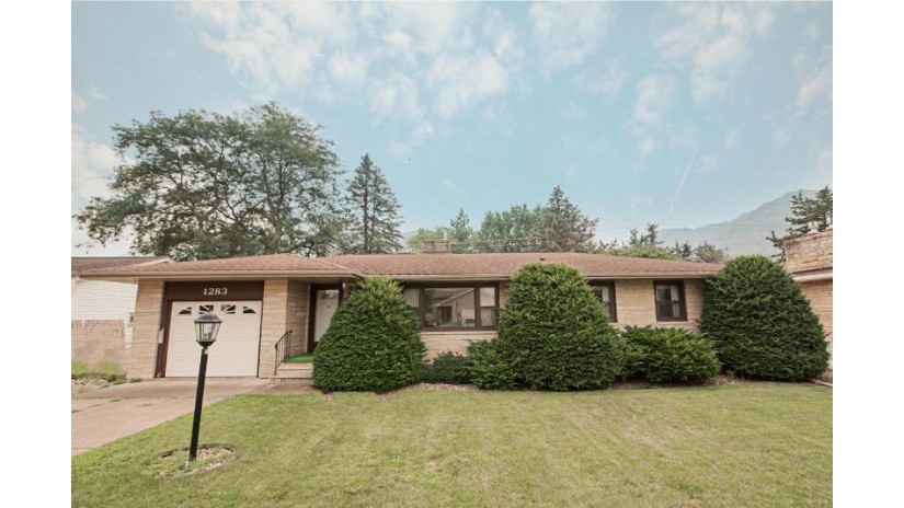 1283 Randall St Winona, MN 55987 by Coldwell Banker River Valley, REALTORS $194,900