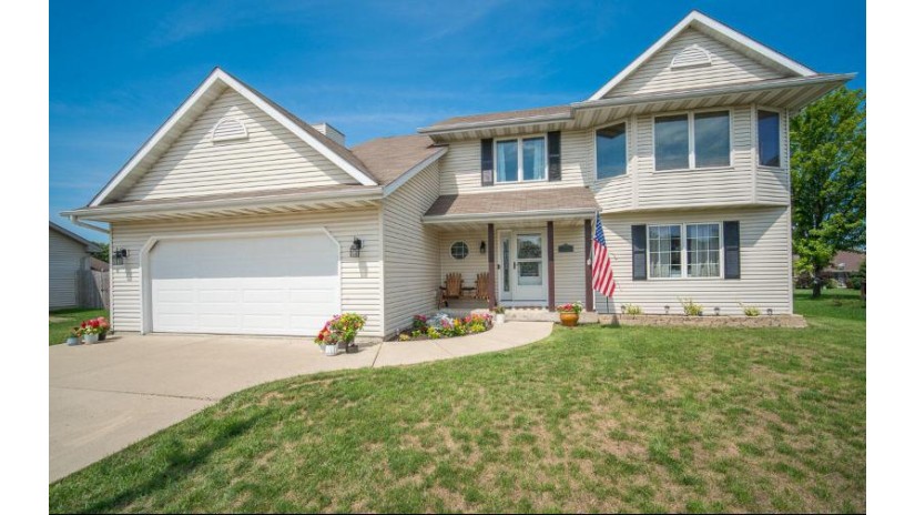738 Hunter Dr Mount Pleasant, WI 53406 by Exsell Real Estate Experts LLC $379,900