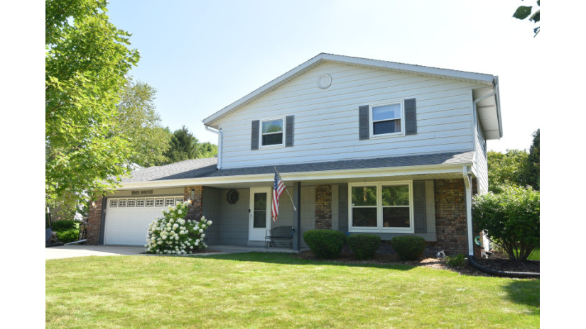 W165N10518 Wagon Trl Germantown, WI 53022 by Shorewest Realtors $349,000