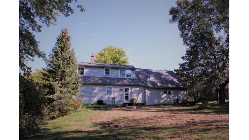 W1960 Rustic Dr Auburn, WI 53010 by 5-Star Realty $275,000