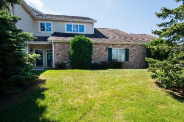 4583 S 124th St, New Berlin, WI 53151-9603