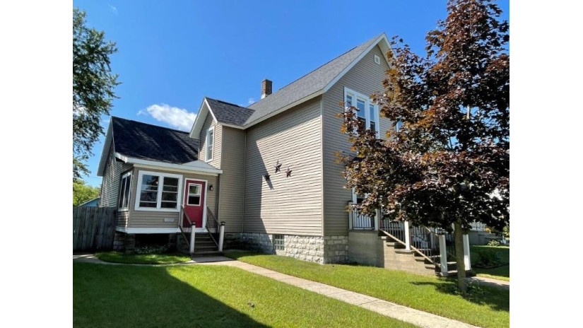 807 Water  St Marinette, WI 54143 by Broadway Real Estate $89,900