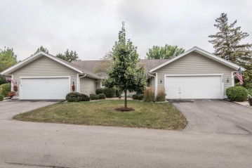 3139 Madison St, Waukesha, WI 53188-4409