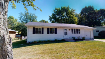 503 Karen Ln, Clinton, WI 53525-9127