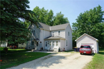 430/432 West Nelson Street, Ellsworth, WI 54011