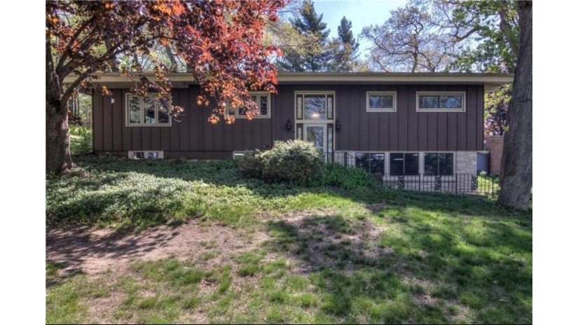 1634 Skeels Avenue Eau Claire, WI 54701 by Property Executives Realty $299,900